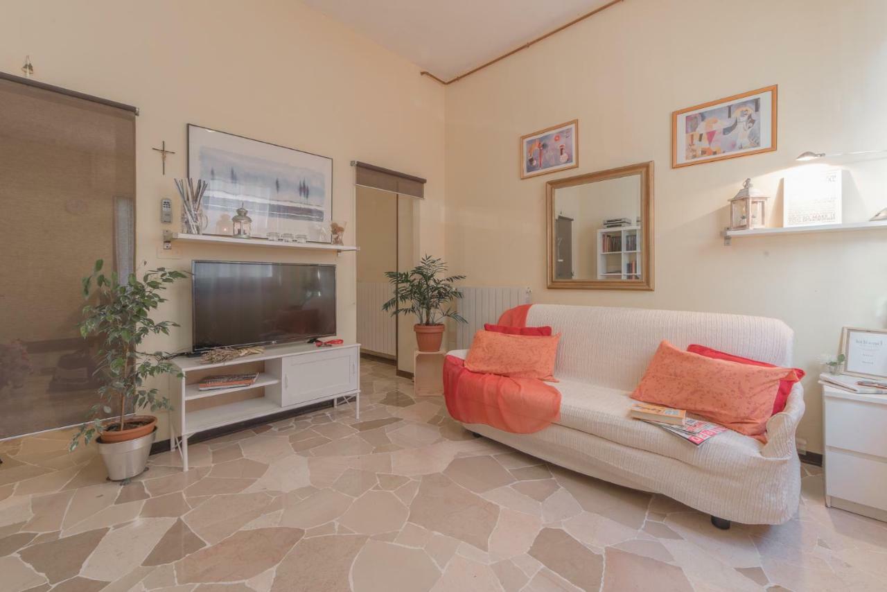 Apartment Pink21 フィレンツェ エクステリア 写真
